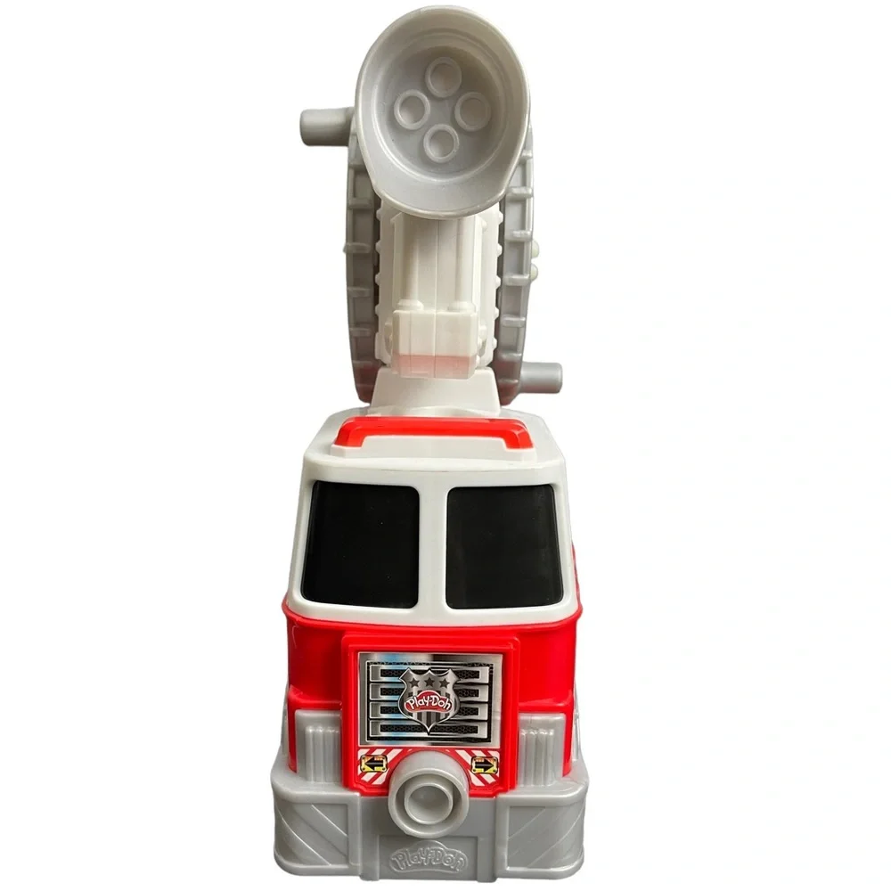 Playdoh fire truck pumper truck EUC - Picture 7 of 12